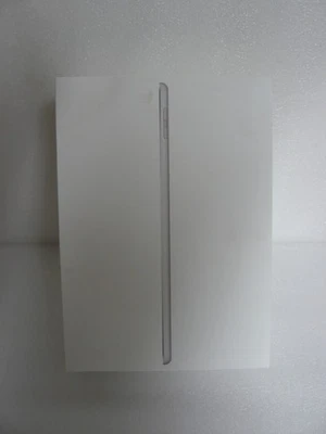Apple iPad WiFi Tablet MP2G2FD/A 24,6 cm (9,7 Zoll) - 32GB, Silber mit OVP. - Bild 1 von 4