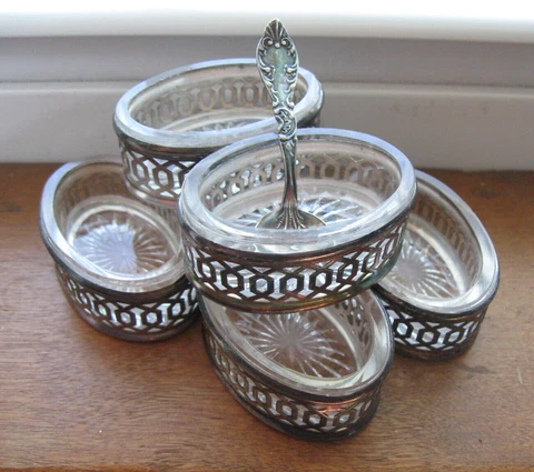 7 PC Vintage Silver Plated OVAL SALT DIPS Cellars Sterling Silver SALT SPOON Cover