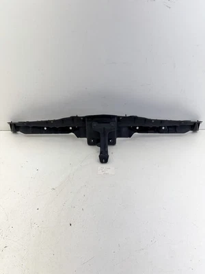 Cadillac CTS 2014-2019 soporte central delantero OEM. Foto 1 de 4