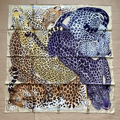 Hermes Silk Carre 90cm Lazy Leopardesses Bufanda 35"x35" Beige Marrón Gris Foto 1 de 4
