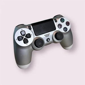 Sony PlayStation 4 DualShock Controller Silver CUH-ZCT2U FOR PARTS BUTTONS STICK - Picture 1 of 7