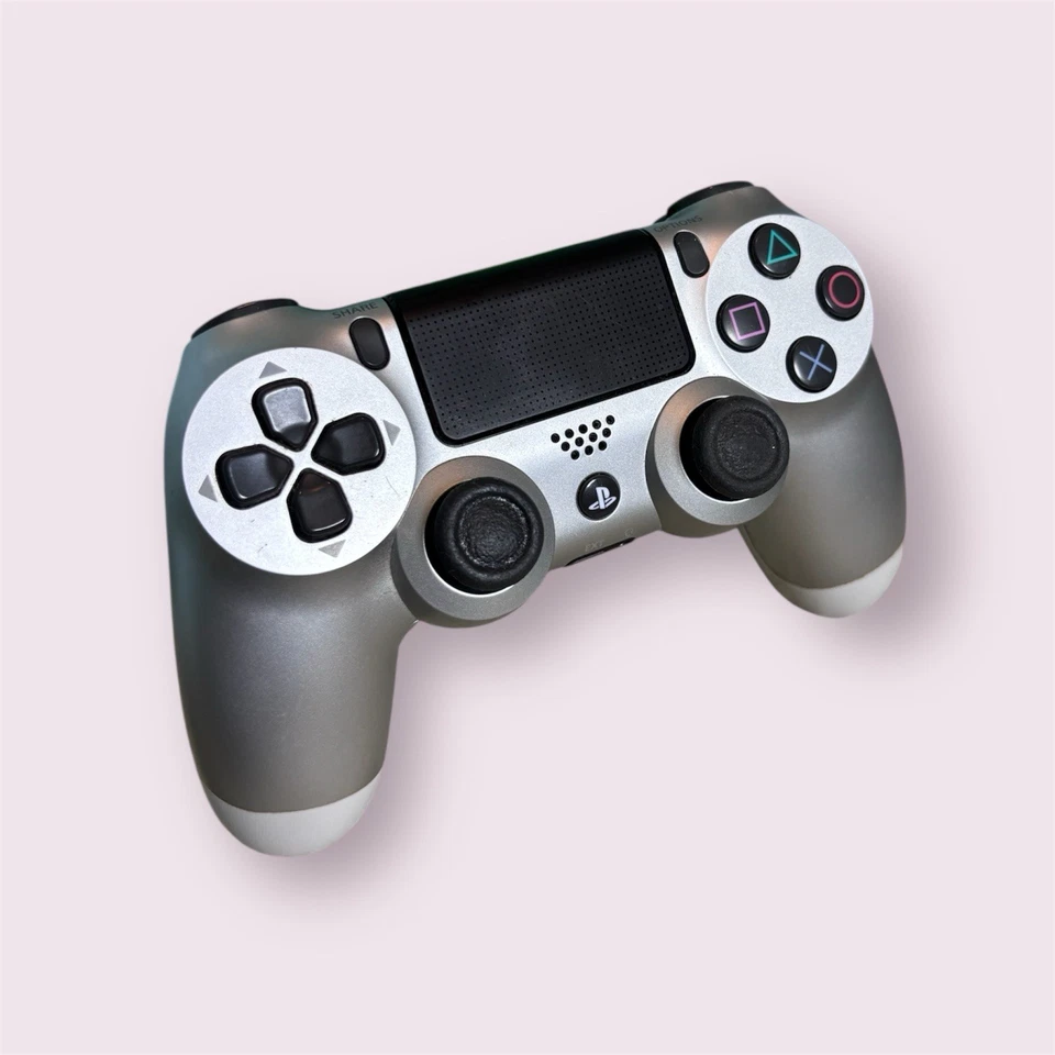 Sony PlayStation 4 DualShock Controller Silver CUH-ZCT2U FOR PARTS BUTTONS STICK - Image 1 of 4