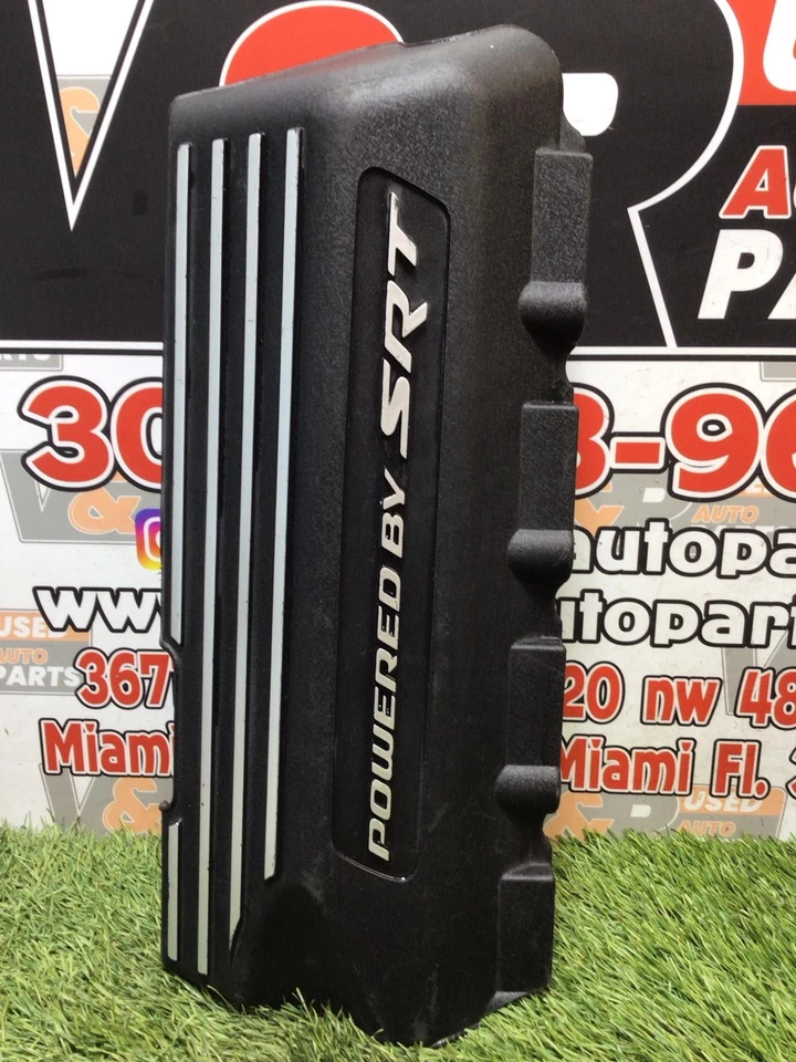✅ Cubierta del motor Chrysler 300 2023 Pn: 05038380AG OEM Foto 1 de 4