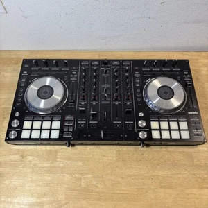 Controlador DJ de 4 canales Pioneer DJ DDJ-SX COMO ESTÁ PARA REPUESTOS - Imagen 1 de 13