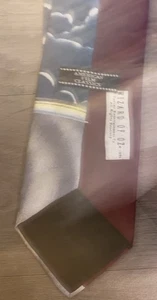 Tie Wizard of Oz Tie American Film Classics EUC 1993 Has Stain Along Bottom Edge - Picture 1 of 8