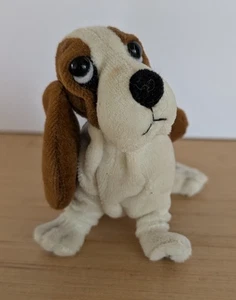 Applause Hush Puppies Basset Hound Plush Stuffed Animal Dog with Magnets 4" - Picture 1 of 8