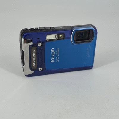 Olympus Tough TG-820 Digital Camera Blue 12MP 5X Zoom Shock/Waterproof   - Image 1 of 4