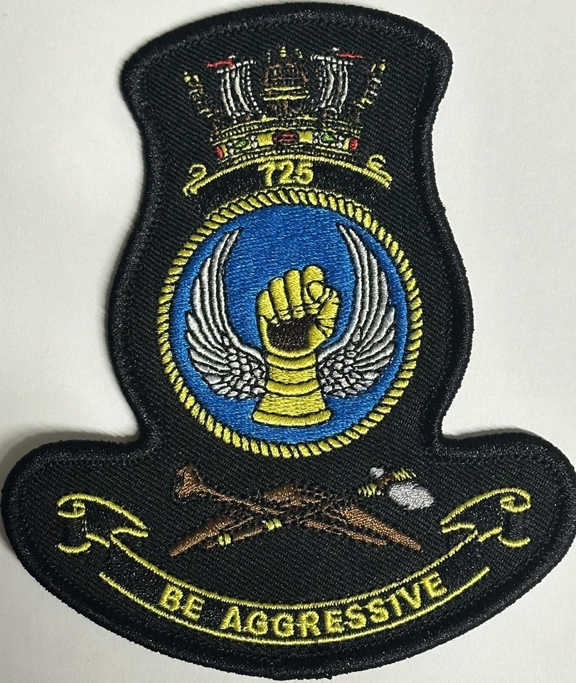 725 Squadron Navy Crest Australian Patch Australia Size: 120mm X 100mm - image 1 of 1