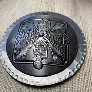 Shield Pendant Heraldic Knight Silver Tone Pendant Necklace Signed Coro Vintage - Picture 1 of 10