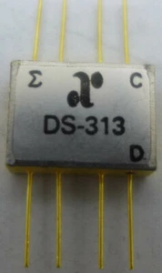 M/A-Com DS-313 Power Divider - Picture 1 of 2