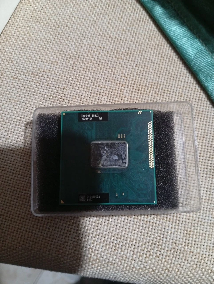 CPU INTEL PENTIUM B970 SR0J2 2.30 GHZ  SOCKET G2 ASUS F55A/X55A USATO* - Immagine 1 di 1