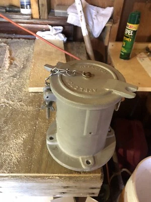 Appleton AR20044RS 200 Amp 4W 4P 600V Powertite Receptacle Reverse Service - Image 1 of 4