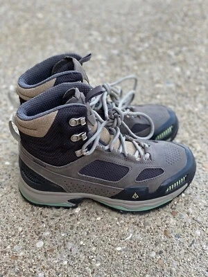 Sapato Feminino Bota de Caminhada Vasque Breeze AT GTX Tamanho 7 - Imagem 1 de 4