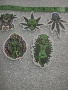 Skeletons And Martian Stoners Set Of Five SE#23 - Picture 1 of 2