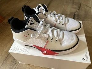 NEU Nike Jordan One Take 5 Sneaker Gr. 46 Basketballschuhe University Red - Bild 1 von 6