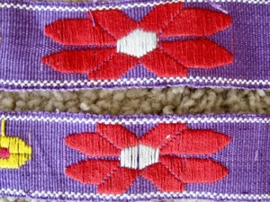 Neu aus altem Lagerbestand authentisch GUATEMALA handgewebter Stoffgürtel Vögel Blumen 55 Zoll plus Krawatten x 1,25 - Bild 1 von 13