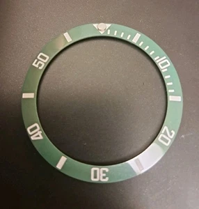 Orologio Rolex Submariner GMT ceramica verde e bianco inserto lunetta pulsante luminoso - Foto 1 di 3