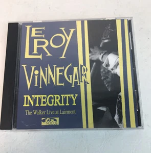 LEROY VINNEGAR "INTEGRITY THE WALKER LIVE AT LAIRMONT" JAZZ CD 1995 Canada - Imagen 1 de 3