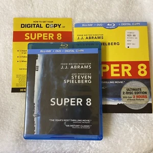 Super 8 Blu Ray Dvd Action Monsters Sci Fi Digital 2 Disc Set 2011 JJ Abrams - Picture 1 of 8