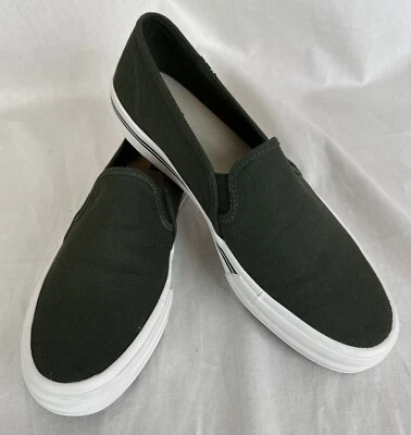 Zapatilla deportiva sin cordones Keds para mujer de dos pisos de lona oliva talla 9,5 M Foto 1 de 4