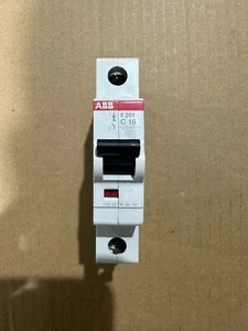 2CDS251001R0164 Brandneu ABB Miniatur-Leistungsschalter S201-C16 1P 16A 400V-C - Bild 1 von 4