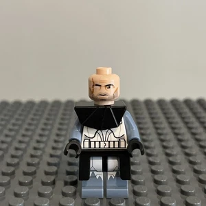 LEGO Star Wars Phase 1 Commander Wolffe Minifigure sw0330 NO HELMET - 1R - Picture 1 of 2