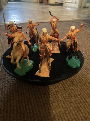 Vintage Timpo Mounted French Foreign Legionnaires Soldiers Look 👀 - Image 1 of 4