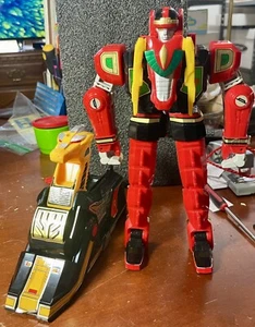 Red Dragon Thunderzord 1994 partial lot: robot, yellow griffon Zord - Picture 1 of 16