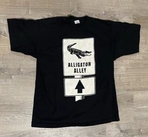 Vintage Fruit of the Loom Alligator Alley Sign T-Shirt Size XL Made In The USA - Picture 1 of 11
