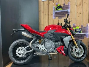 Ducati Streetfighter V2S 2025 Brand New Model for 2025! 178kg! 838mm seat height - Picture 1 of 16