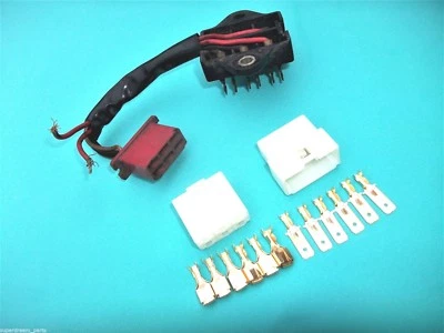 HONDA SUPERDREAM CB250N CB400N - FUSE BOX BLOCK REPAIR KIT #NEW# - Image 1 of 2