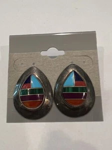 VINTAGE NATIVE AMERICAN STERLING & INLAID STONE EARRNGS SIGNED TK - Imagen 1 de 5