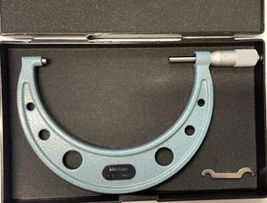 Mitutoyo 103-118 Outside Micrometer 5-6" Range, .0001" Graduation with Case - Picture 1 of 3