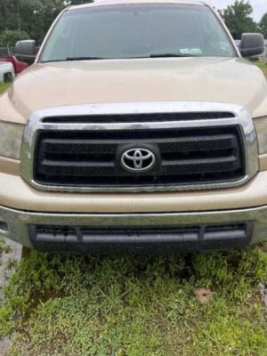 Grille Crew Cab 4 Door Base Chrome Black Insert Fits 10-13 TUNDRA 267399 - Image 1 of 4