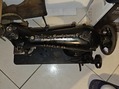 machine à coudre singer ancienne - Photo 1/4