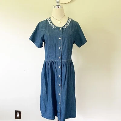 Vestido vaquero vintage bordado Foto 1 de 4