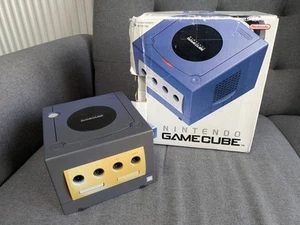 Nintendo Gamecube Console Purple / blue Untested boxed - Picture 1 of 8