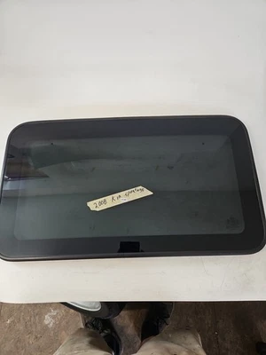 Kia Sportage 2005-2009 OEM techo vidrio (solo vidrio) techo corredizo techo corredizo Foto 1 de 4