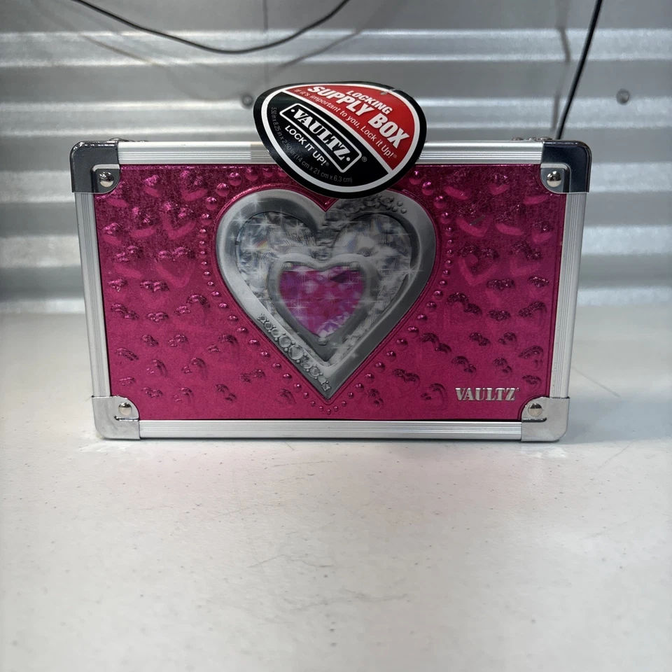 NUEVO Vaultz ROSA CORAZÓN BLOQUEO Caja de Lápices con LLAVE 5 x 8,25 x 2,5"  Foto 1 de 3