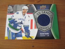 2016 17 Upper Deck Series 1 UD Game Jersey #GJ DC Daniel Sedin - Canucks     ZH2