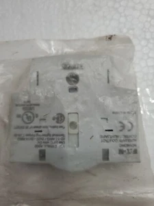 NUOVO Confezione Sigillata Modulo Contatto Ausiliario Eaton AC1NONC 10A 240V NO+NC - Foto 1 di 1