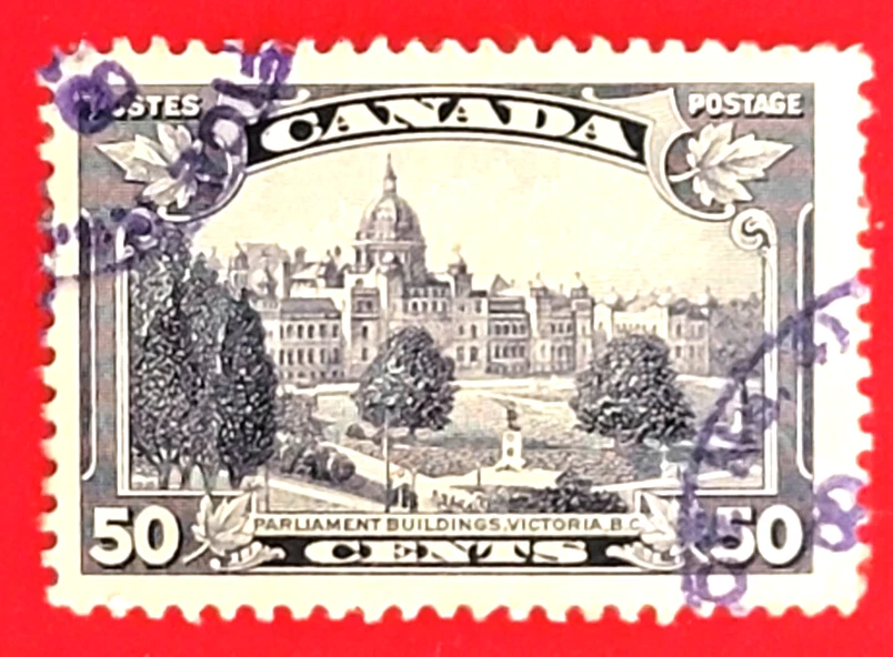 Canada Stamp 226 "Parliament Victoria BC" Used - Image 1 of 1