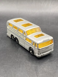 Lesney Matchbox Series Greyhound Bus #66 England Vintage Collectible Toy - Picture 1 of 7