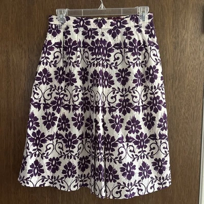 Max Mara Studio Blanco con Morado Floral Línea A Falda Talla 4 Bolsillos Algodón Forrado Foto 1 de 4