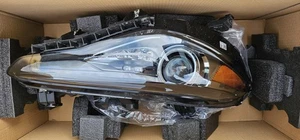 Faro derecho AFS adaptable OEM 17-22 Alfa Romeo Giulia Quadrifoglio - Imagen 1 de 14