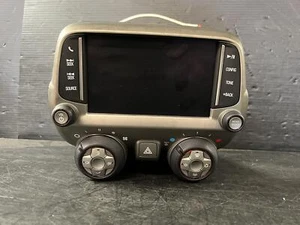13-15 CHEVY CAMARO FRONT RADIO STEREO RECEIVER HEAD UNIT TOUCH SCREEN 23178061 - Imagen 1 de 7