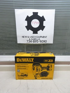 Dewalt DCN45RND1 20V Max XR Brushless 15° Coil Roofing Nailer Kit New - Picture 1 of 6