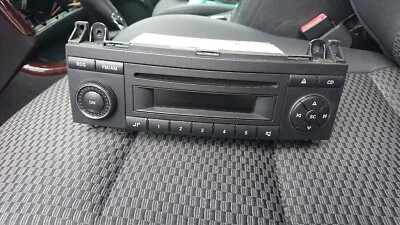 Original Mercedes-Benz Autoradio BE9022 Harmann Becker A1699002900  - Bild 1 von 4