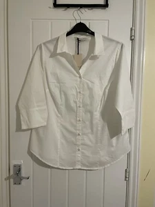 LADIES CAPSULE WHITE V-NECK SHIRT UK SIZE 18 BNWT - Picture 1 of 7
