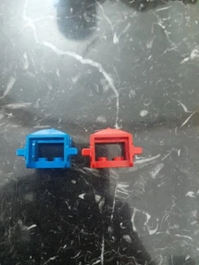 LEGO Saddle Horse Joust Flag Holder 2 Clips Standard Blue/Red Castle Lot Of 2 - Picture 1 of 2